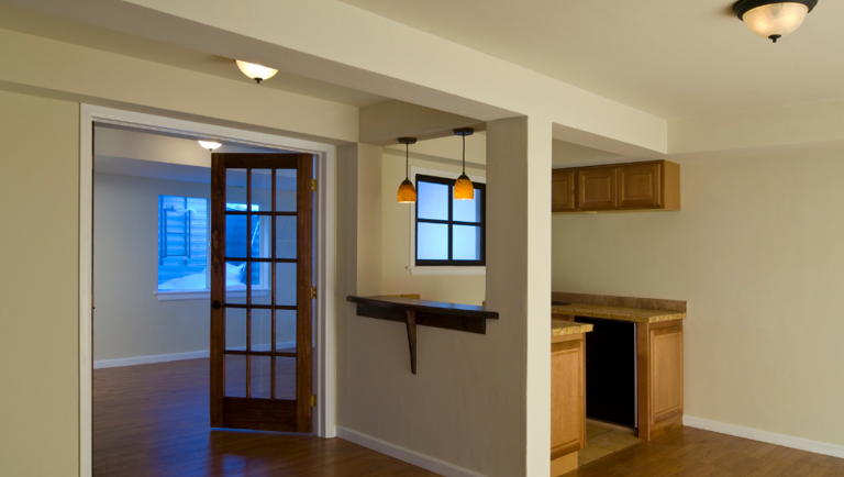 Discover How to Transform a Dark Basement into a Lively Living Space